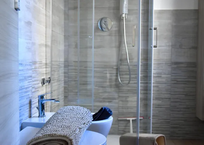 Vela Barocca Ното